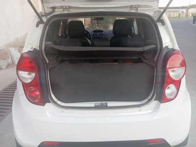 Spark oq prastoy 2013 yil yurgani 510 300 km halol kraskasi tozza.