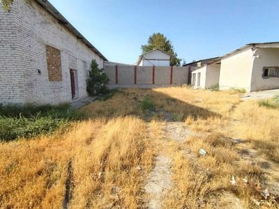 Pastdargom tumanda Tovuqxona binosi bolib tolash sharti bilan sotiladi
