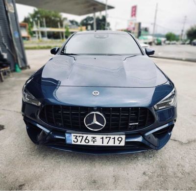 Mercedes-Benz E220d 4MATIC AMG