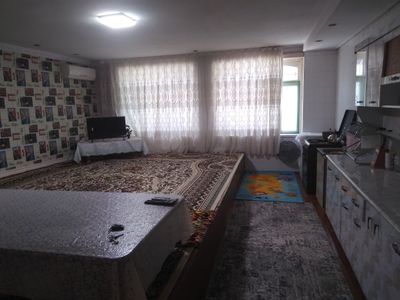 Сдаётся 2х комнатная квартира со всеми удобствами 200$