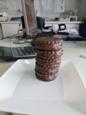 Qandalot mahsulotlar ustasi erondan