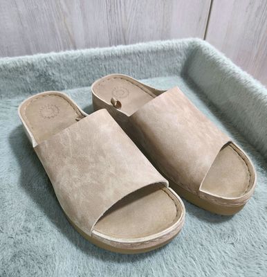 LC WAIKIKI р:38 цв:беж
Размер: 38, цвет: бежевый