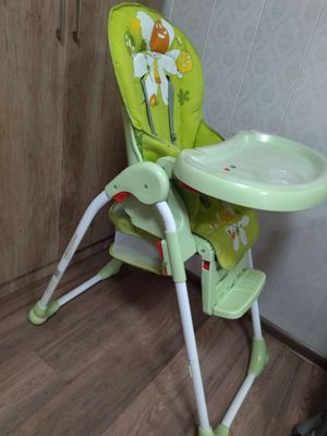 Детский стул для кормления