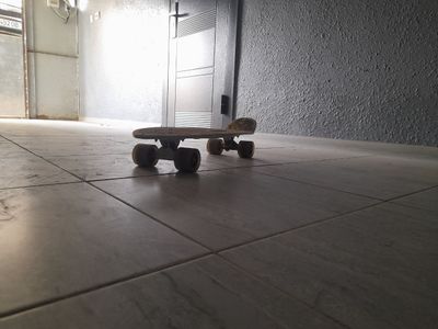Skateboard sotiladi holati ideal
