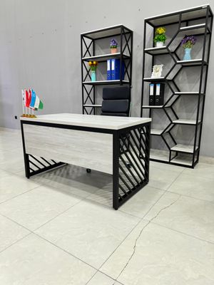Стол/офисный стол/стол директора/stol/loft stol/