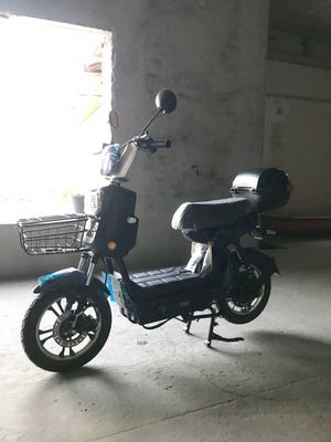 скутер продаётся