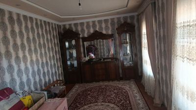 Мебель 2 та уголок 1 та тримо сотилади