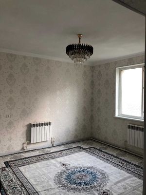 СРОЧНО! сдается квартира в сергели 2/2/7 400$ до метро 400м