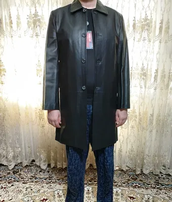 Кожаный суртюк для мужчин высокого роста.