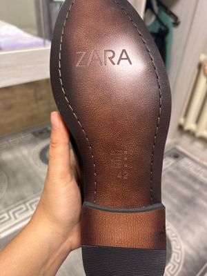 Мужские кожаные туфли Zara