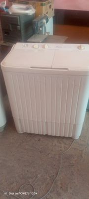 Продаю стиральную машину палуавтомат