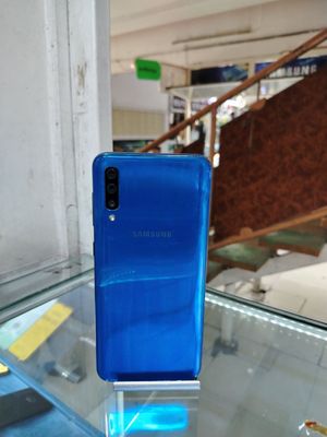Samsung A50 4/64GB