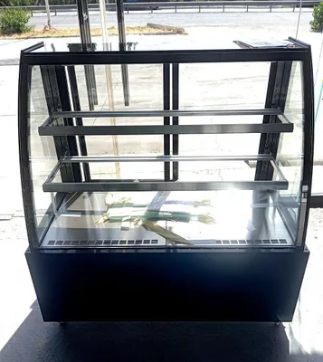 Витрина холодильник