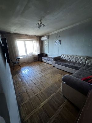 Продам свою 4-х комнтную квартиру