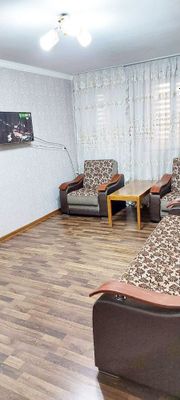 Сдаётся 2/2/4., Гранд Мир, Ш.Руставели