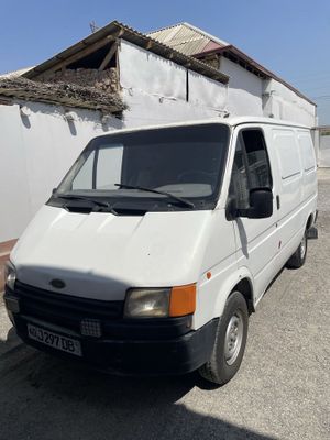 Ford transit 1990 sotiladi