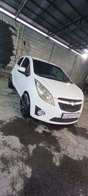 Spark sotiladi 2014 M/T 1.25 mator