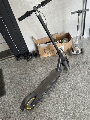 Elektron samakat Max 35 km/soat 60 km/soat