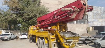 Автобетононасос сотилади