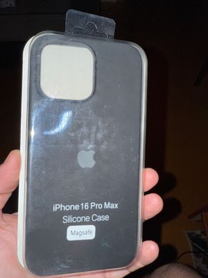 Чехол, бампер силиконовый iphone 16 pro max
