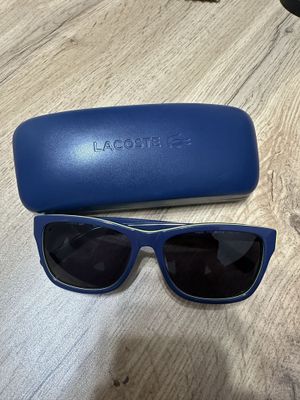 Очки Lacoste