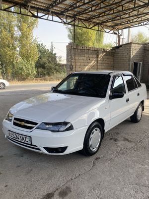 Nexia 2 Sotiladi super kansaner