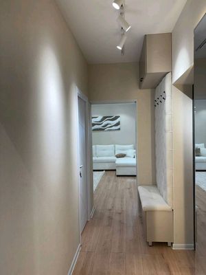 Продается уютная 2 комнатная квартира  метро Новза