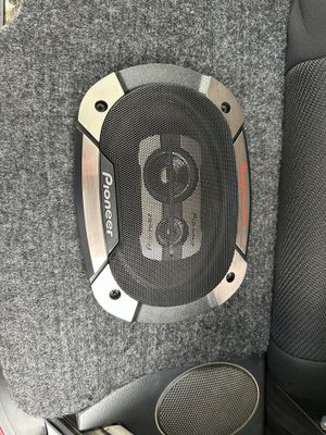 Kolonka Pioneer CHEMPION