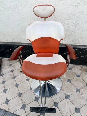 Salon mebel sotiladi