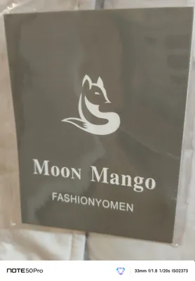 qishgi qalin kurtka yangi kiyilmagan oq rang