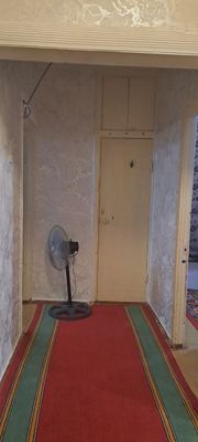 3 хонали квартира сотилади 7 - мактаб богча ёнида .5 этажли домни 4 -
