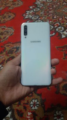 Samsung galaxy A50