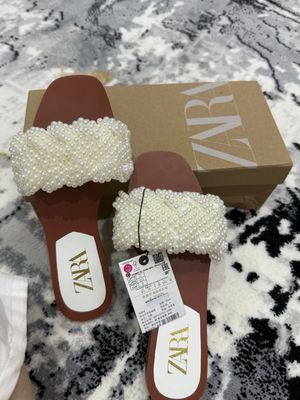 Zara orginal 320 yangi lora piano 280 yangi