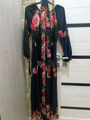 платья