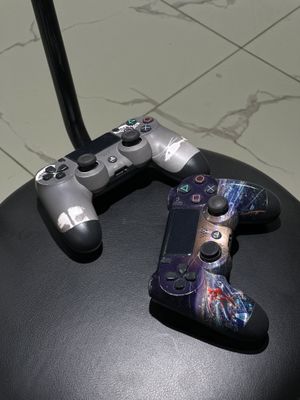 Playstation 4 +4джойстика в подарок