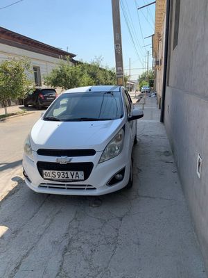 Chevrolet spark at