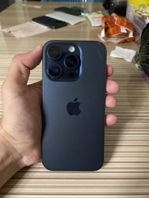 Iphone 15 pro blue