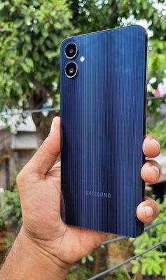 Samsung A05 128 Gb srochna sotiladi