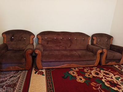 divan kreslo Sotiladi