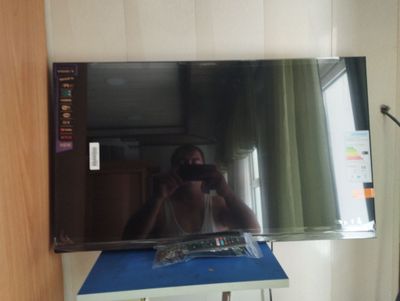 Продам телевизор Golstar smart 32 дюйм