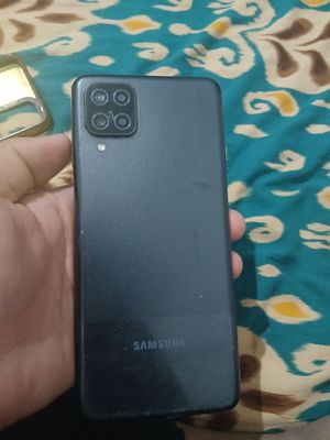 SAMSUNG A12