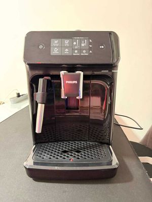 Philips EP1221/20 — Полностью автоматическая кофемашина, как новая