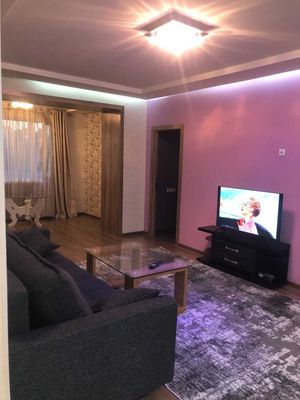 Квартира в аренду на улице космонавтов
