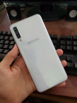 Samsung Galaxy A70