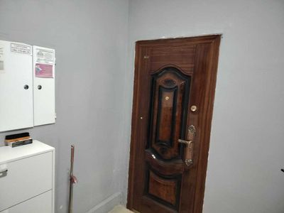 Qarshi shahri Buyuk turon ko`chasi 21-uy 34-xonadon sotiladi.