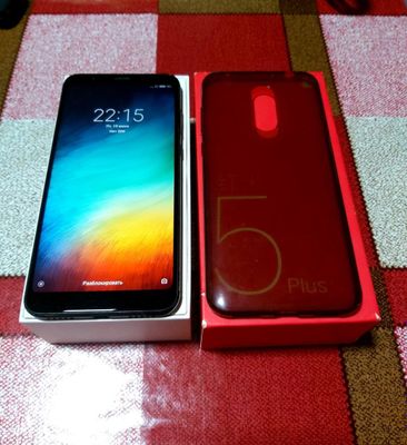 Продам MI 5 plus 4/64.