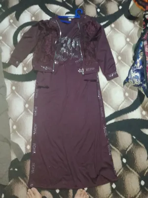 Uchalasi 500000 zoʻr bir marta  kiyilmagan kiyim