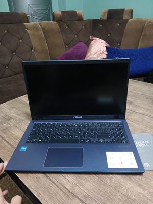 Asus X515 notebook sotiladi b/u