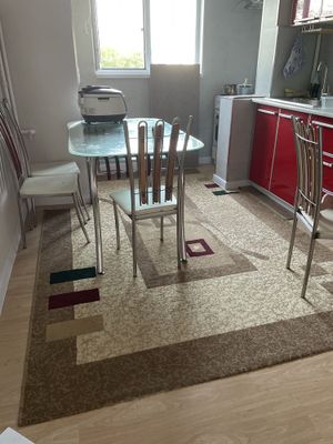 Продам ковер 2*3.20 метра