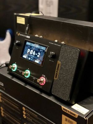 Продам процессор эффектов Hotone Ampero One